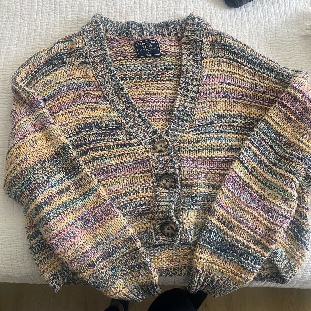 Abercrombie Sweater 🩷